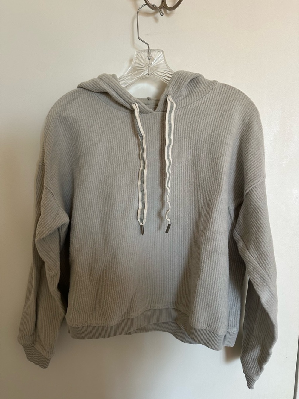 Aerie Ribbed Drawstring Cropped Hoodie - Picture 2 of 4